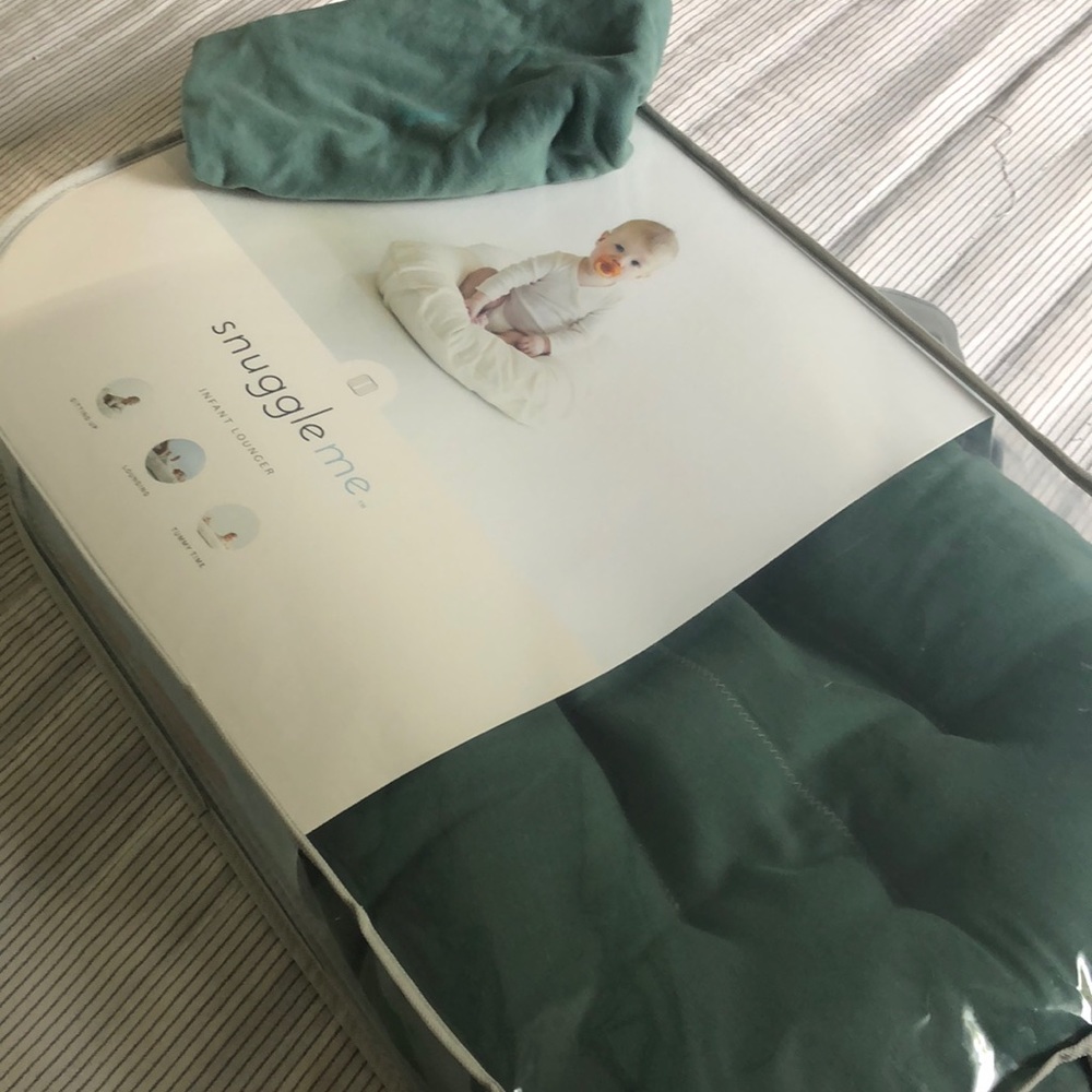 Infant Snuggle Me Organic lounger
